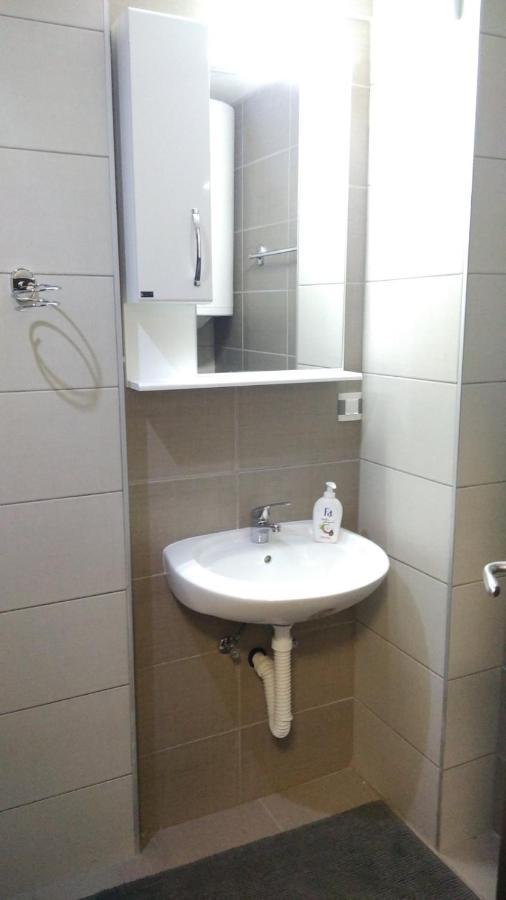 Lux Apartman Ristic 2 Soko Banja Luaran gambar